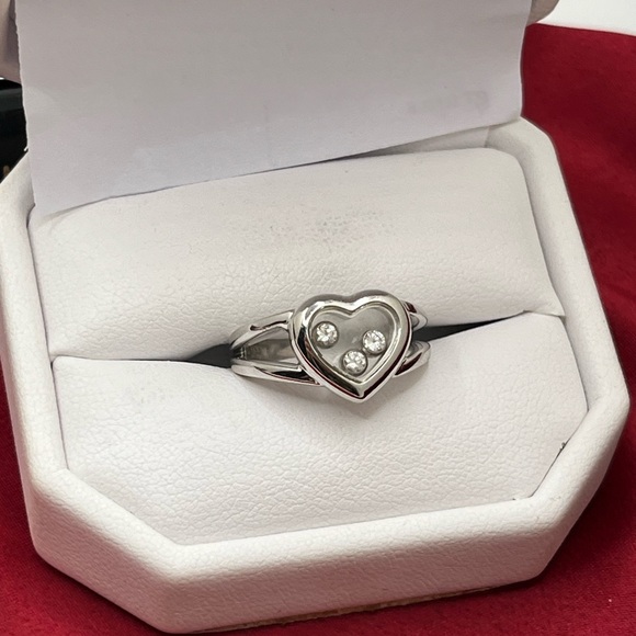 Chopard 18K White Gold Happy Diamonds Hearts Ring - Picture 7 of 9